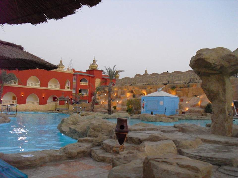 Aktiv Pool Pickalbatros Alf Leila Wa Leila Resort - Neverland Hurghada