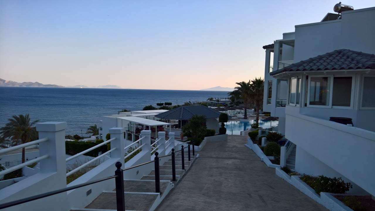 Ausblick Dimitra Beach Hotel & Suites