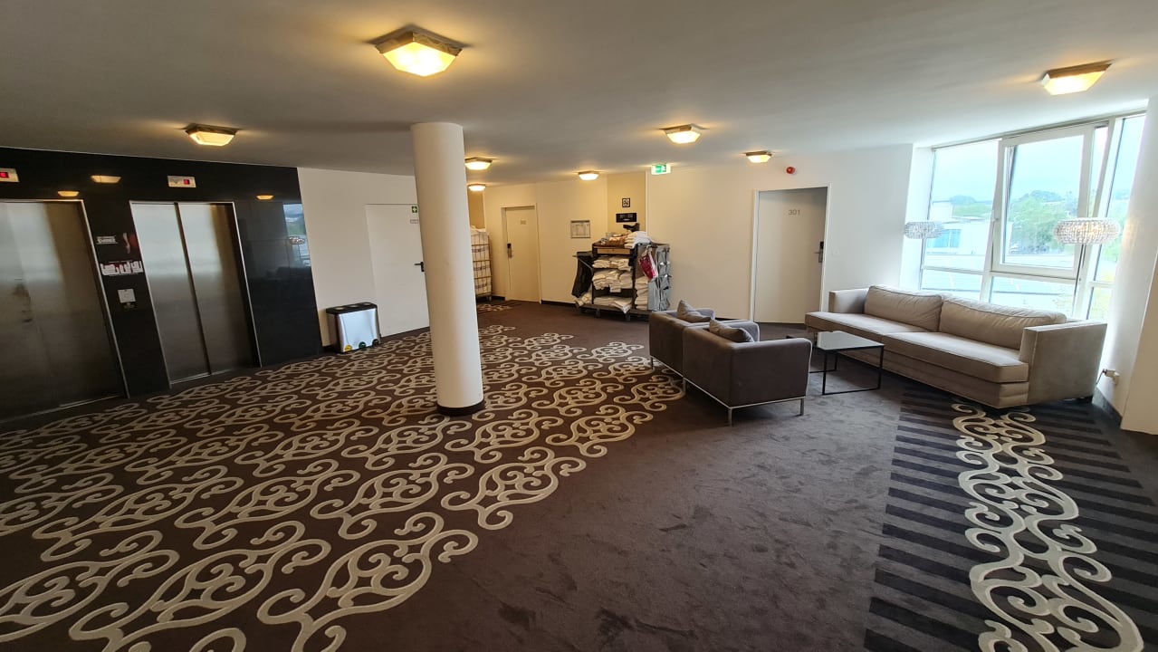 Lobby Victor's Residenz-Hotel München