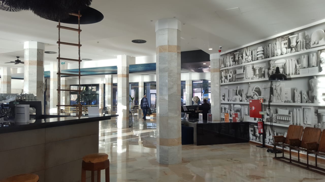 Lobby Hotel Baia Azul