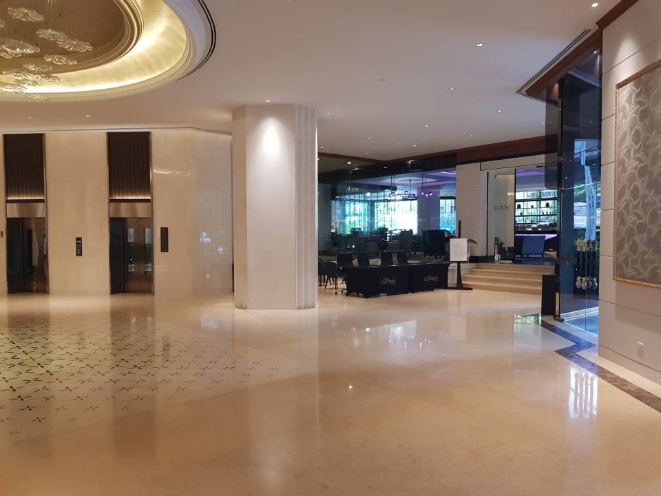 Lobby The Landmark Bangkok