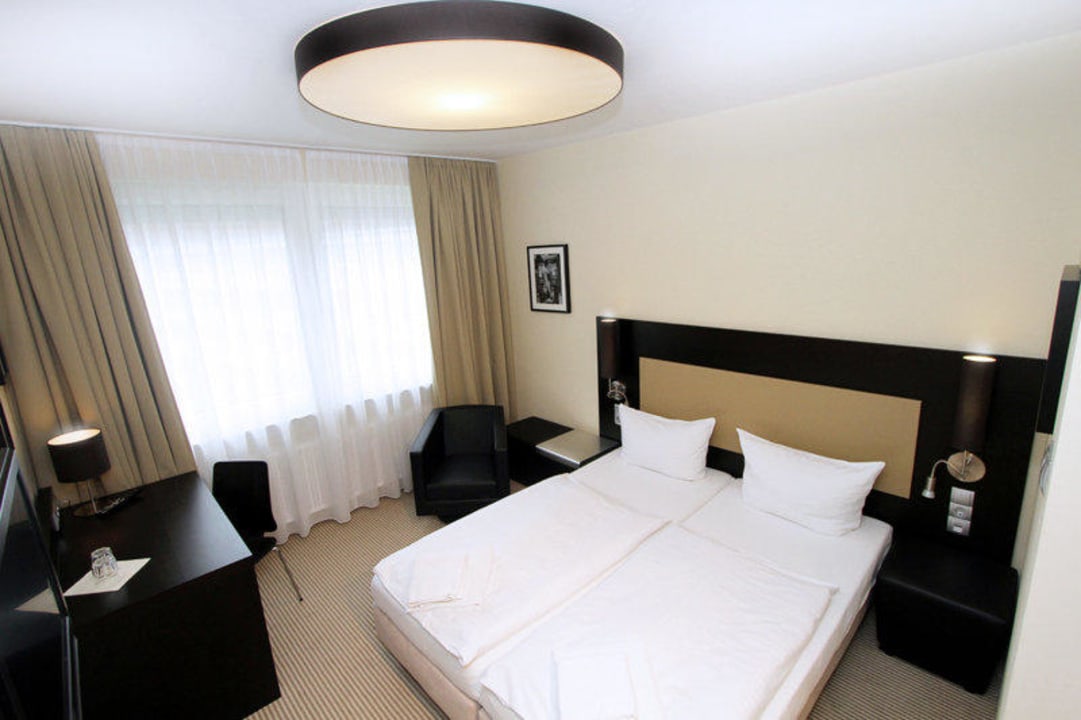 Zimmer  Hotel am Karlstor