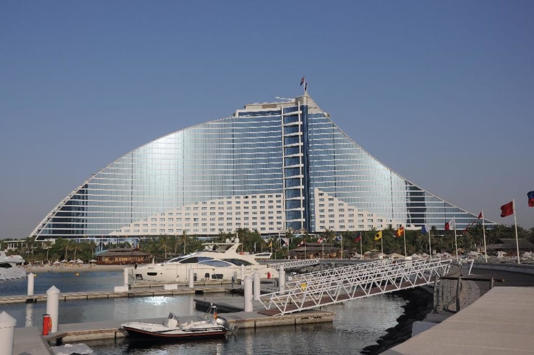 Vom Hafen gesehen Jumeirah Beach Hotel