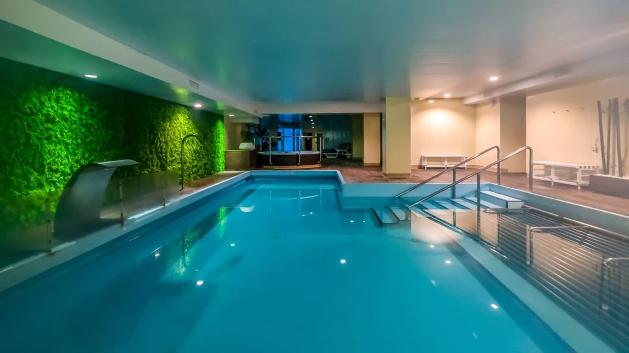 Pool Hotel Lodomar