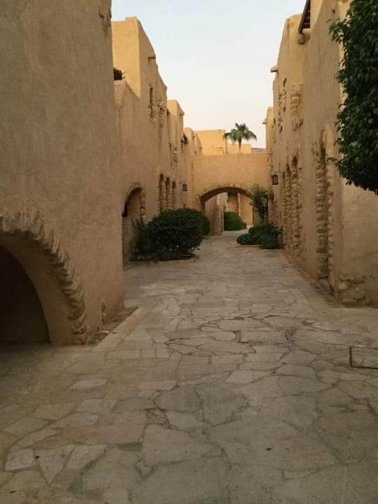 Außenansicht Mövenpick Resort & Spa Dead Sea