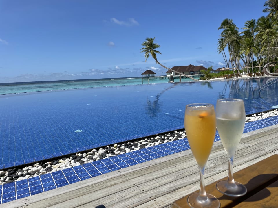 Pool TUI BLUE Olhuveli Romance