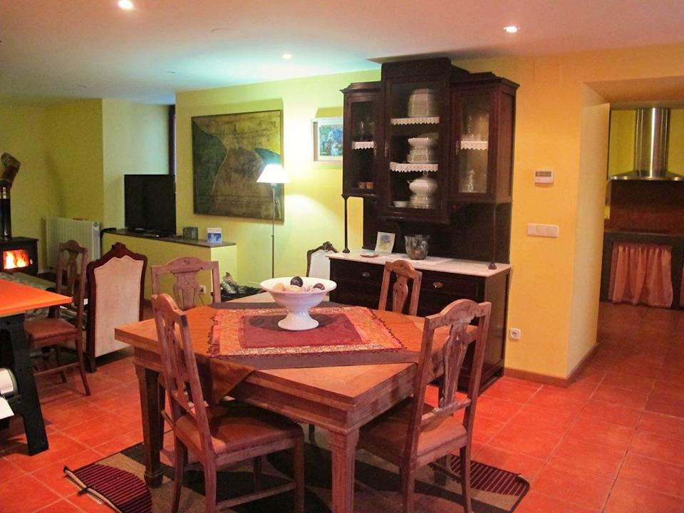 Comedor Casa Rual Vagalumes