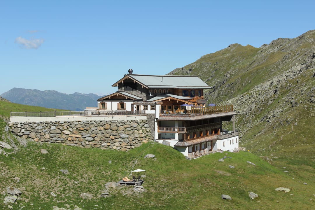 Außenansicht Wedelhütte Hotel & Chalet