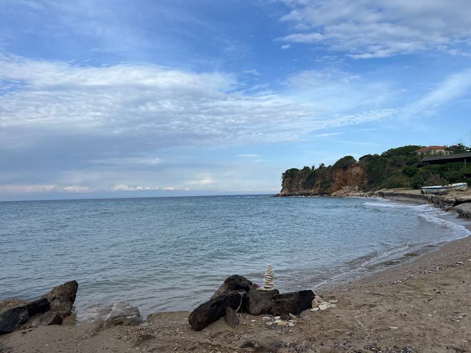 Strand Cavo Orient Beach Hotel & Suites