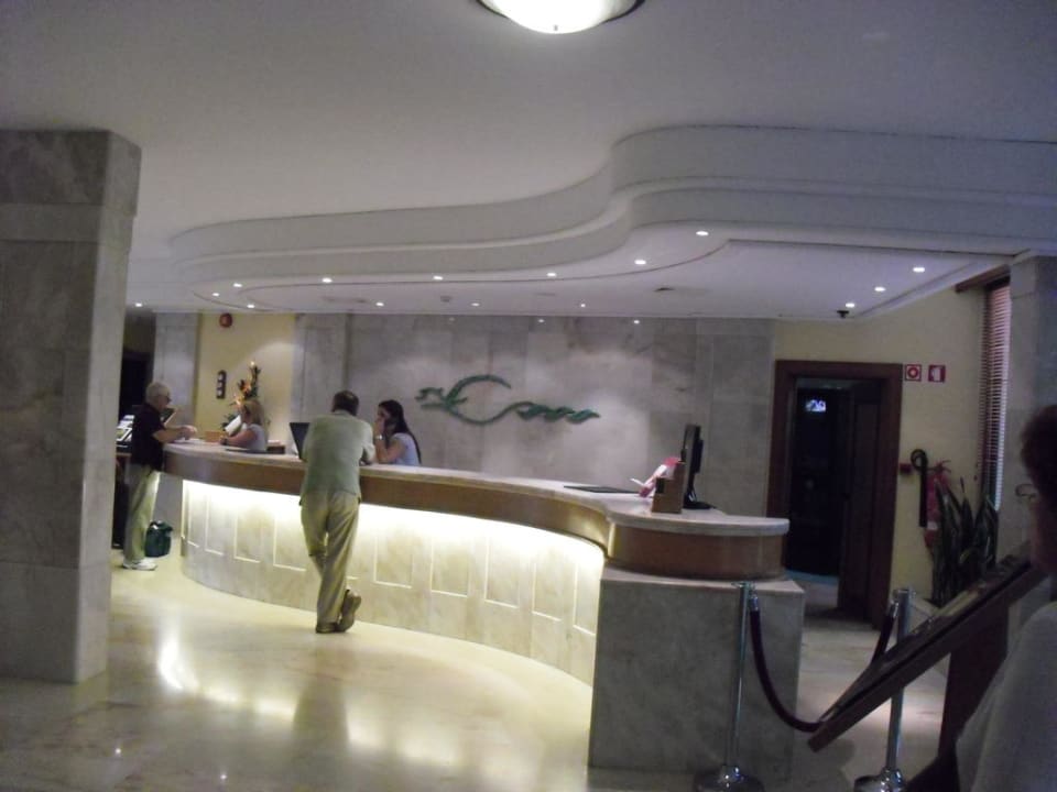 Rezeption Suite Hotel Eden Mar - PortoBay