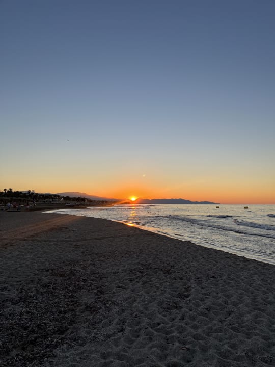 Strand Anissa Beach & Village
