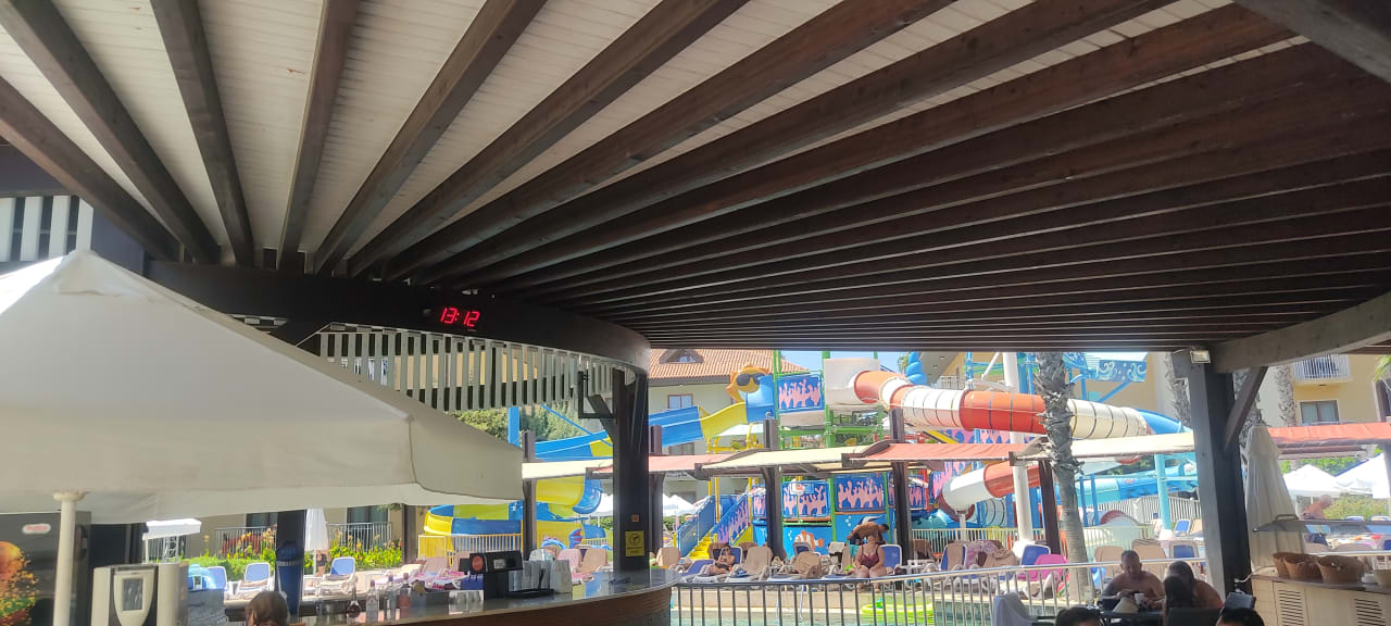 Pool Club Grand Aqua