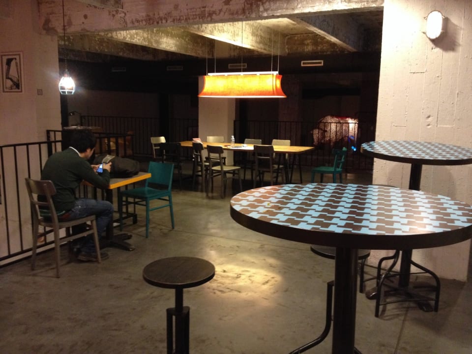 Lobby MEININGER Hotel Bruxelles City Center