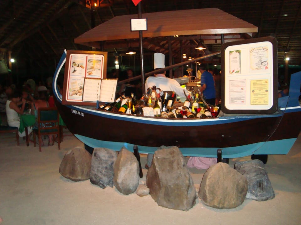 Eingang Summer Island Maldives