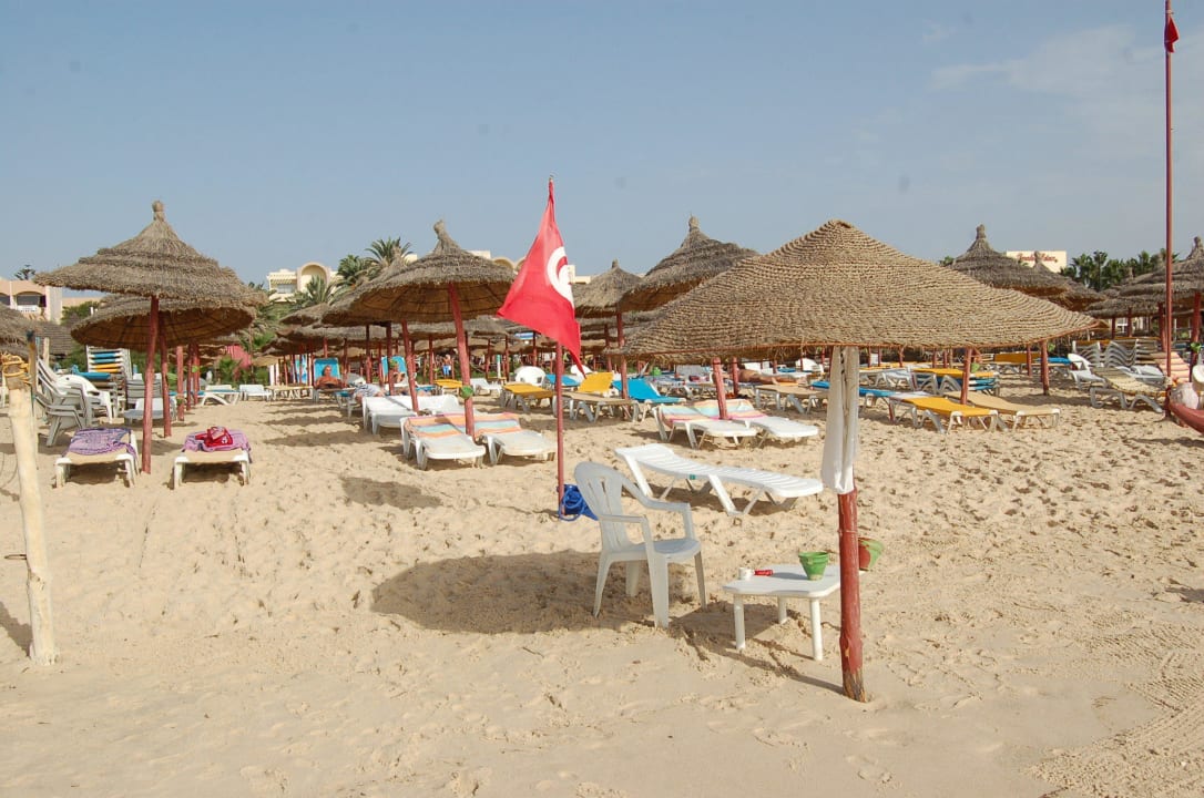 Starnd Hotel Nesrine