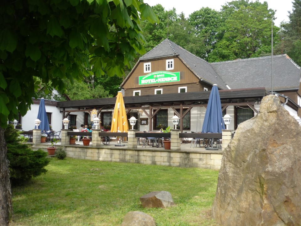 Blick auf das Hotel Nensch Hotel Nensch