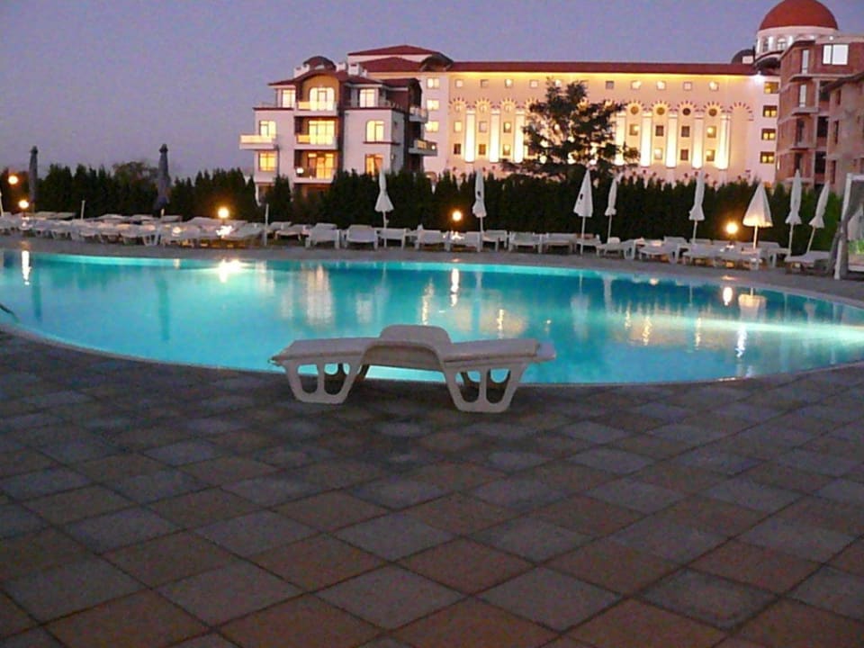 Pool in Dämmerung Hotel Cazablanka / Casablanca