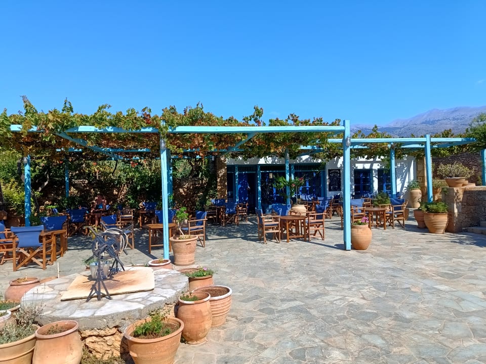 Gastro Kernos Beach Hotel & Bungalows