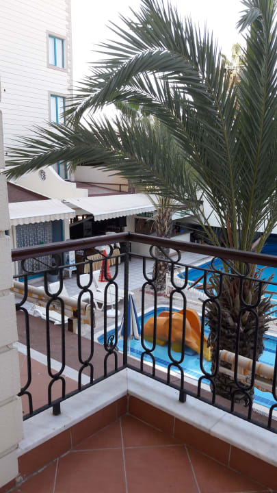 Ausblick Cinar Family Suite Hotel