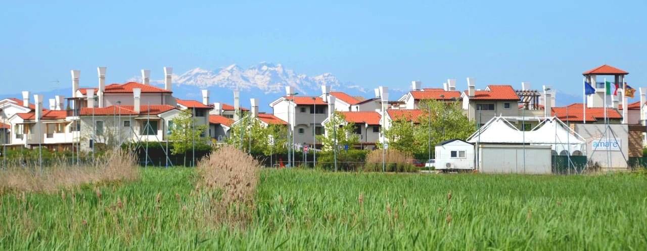 Anlage von außen  Villaggio Amare
