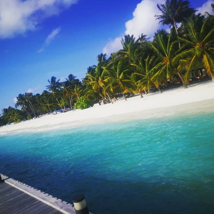 Strand Meeru Maldives Resort Island