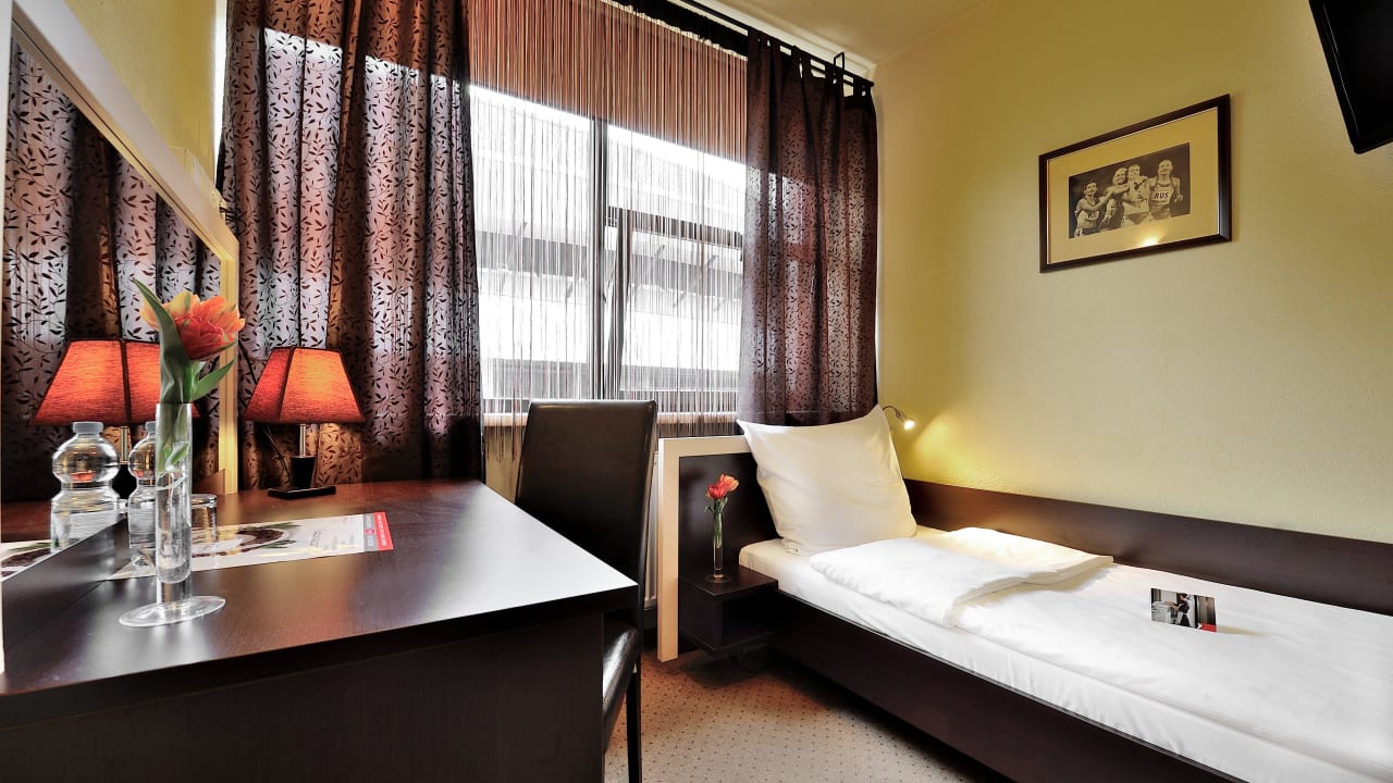Pokój Single Standard Hotel Diament Spodek Katowice