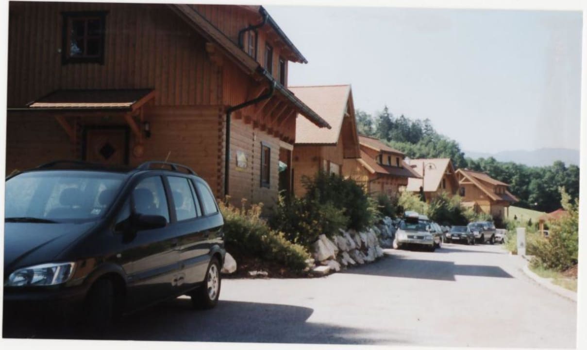 Häuser am Hotel Schlierbach Feriendorf Schlierbach