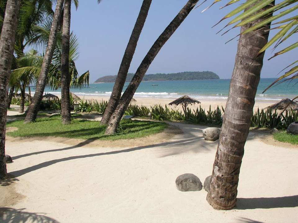 Garten mit Meerblick Hotel Sandoway Resort