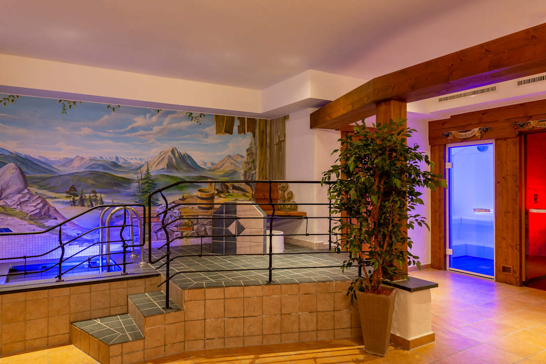 Pool Parkhotel Seefeld