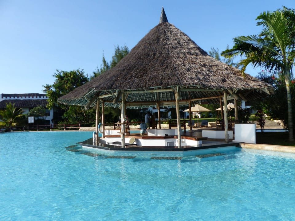 Mit Poolbar Royal Zanzibar Beach Resort