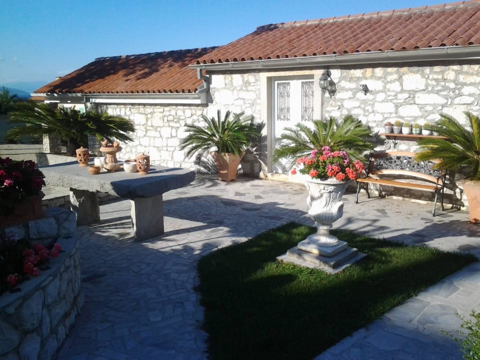 Südliches Ambiente Villa Antonina