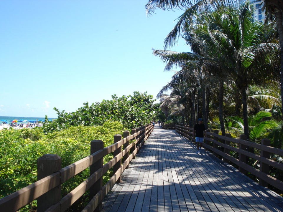 Miami Beach, Strandsteg vor 5min vom Hotel Hotel Ocean Spray