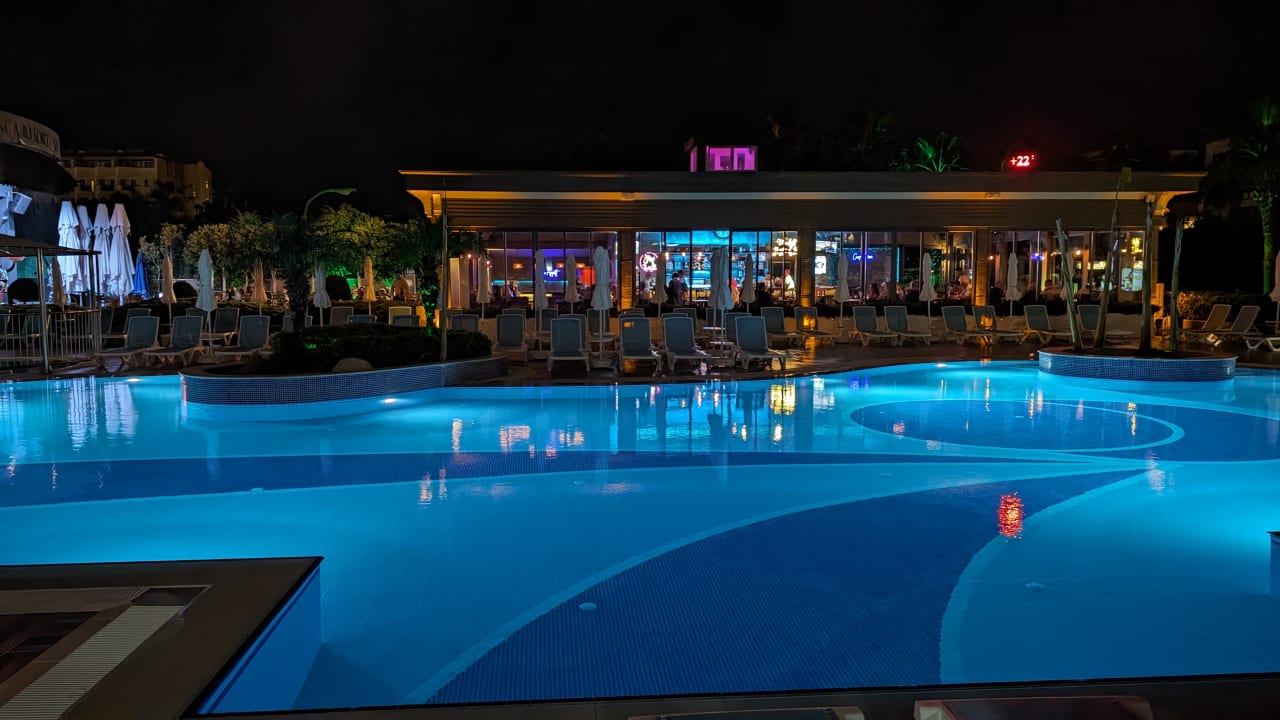 Pool Luna Blanca Resort & Spa