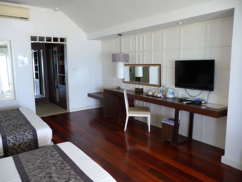 Blick ins Zimmer Hotel Nakara Long Beach Resort