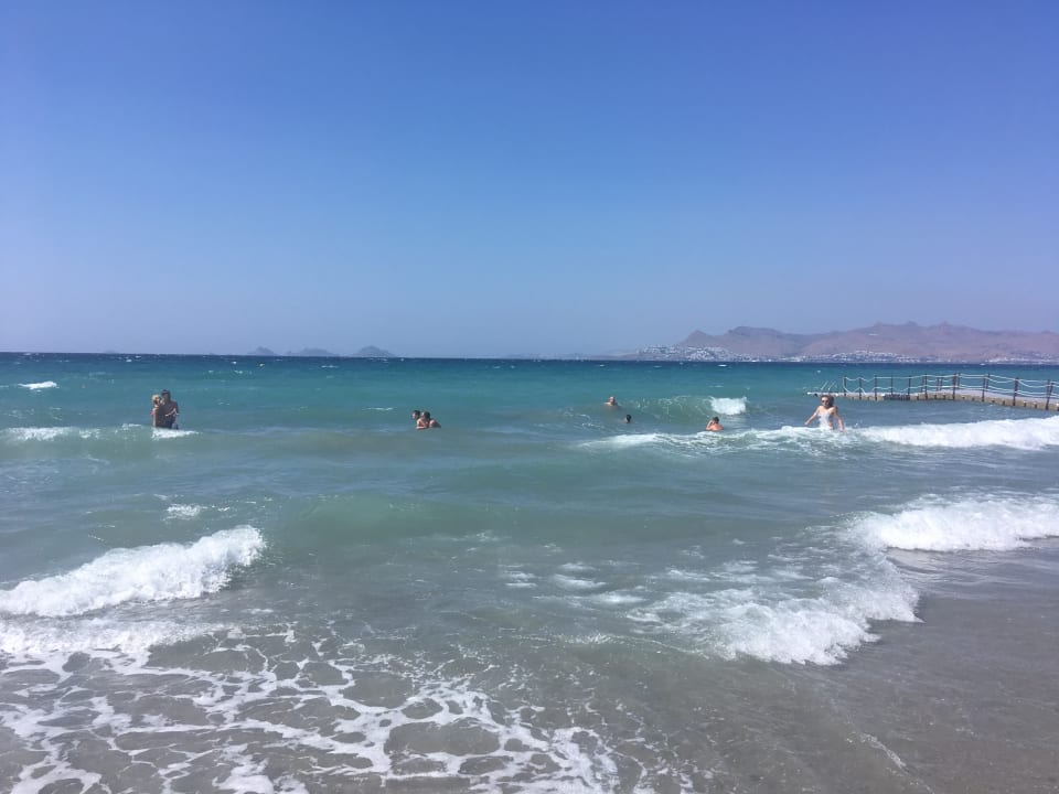 Strand Blue Lagoon Resort