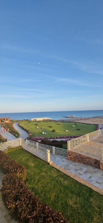 Gartenanlage Sirena Beach Resort & Spa