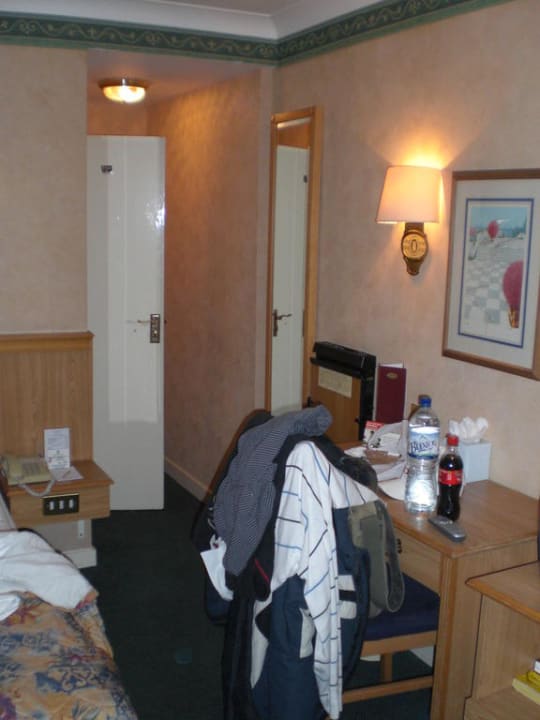 Zimmer Hotel Berjaya Eden Park