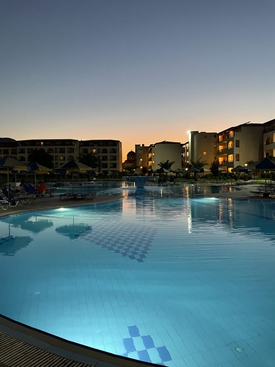 Pool Myrina Beach Hotel