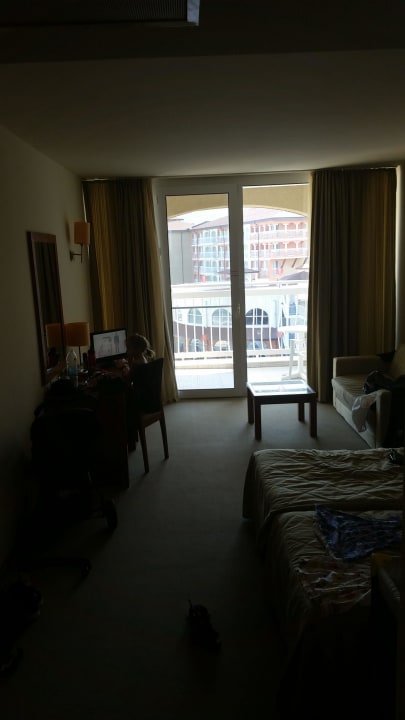 Sehr großes Zimmer  Sol Luna Bay