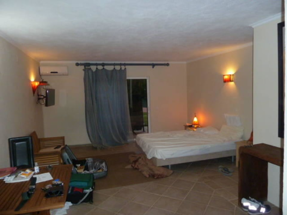 All in one Inn Seventies Cheap and Chic