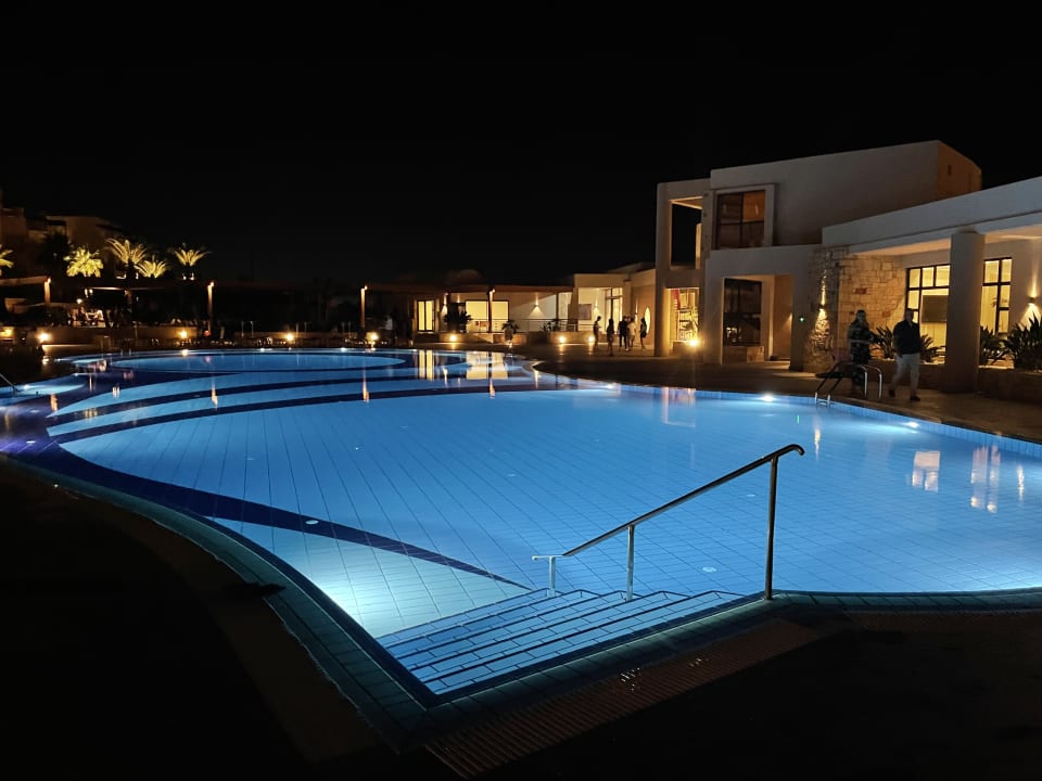 Pool Grand Hotel Holiday Resort