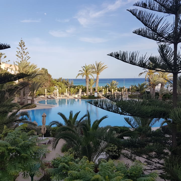 pool-hotel-aziza-beach-golf-spa-hammamet-holidaycheck-gro-raum