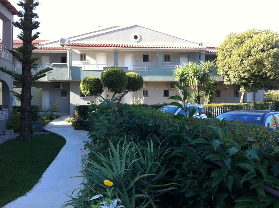 Garten Acharavi Beach Hotel