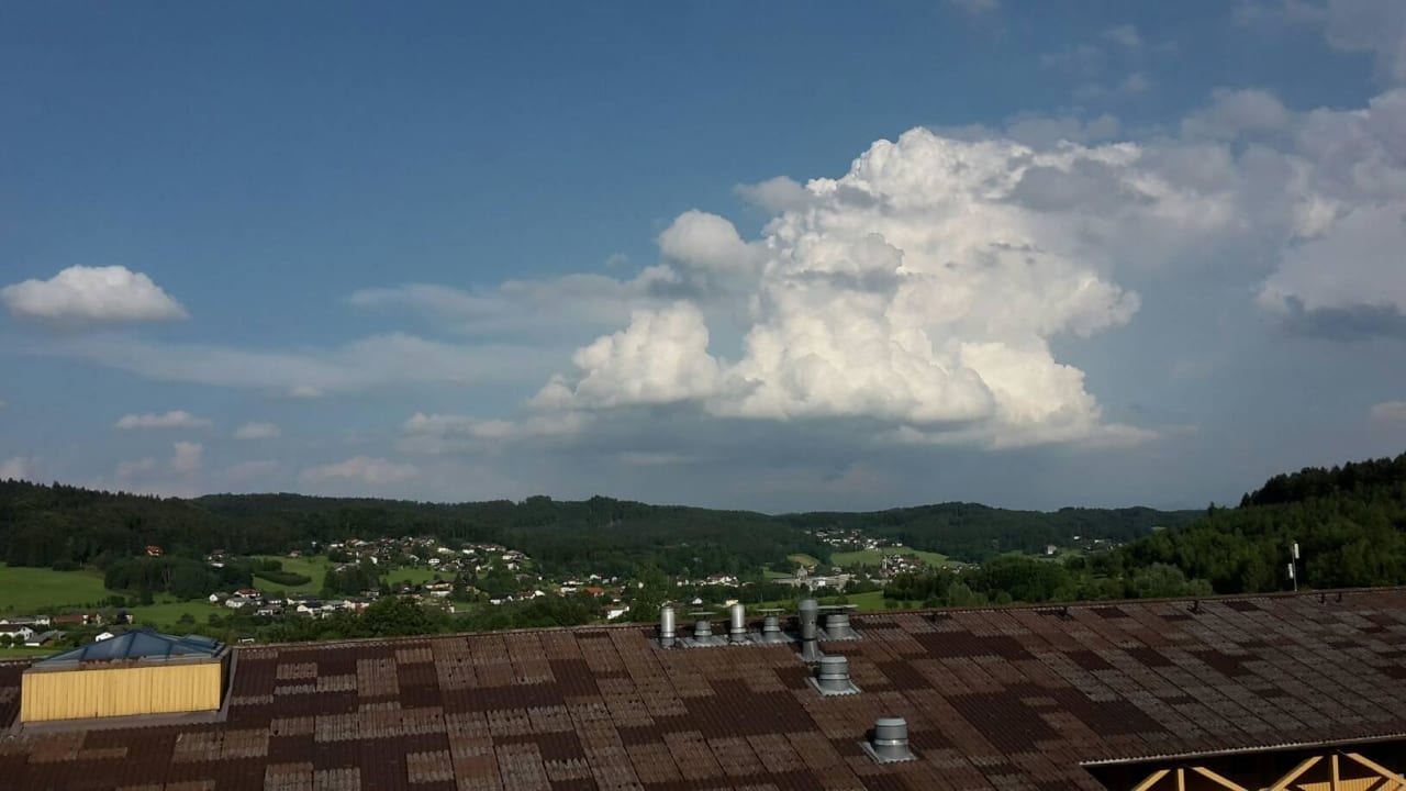 Ausblick aus dem Zimmerfenster Aldiana Club Ampflwang
