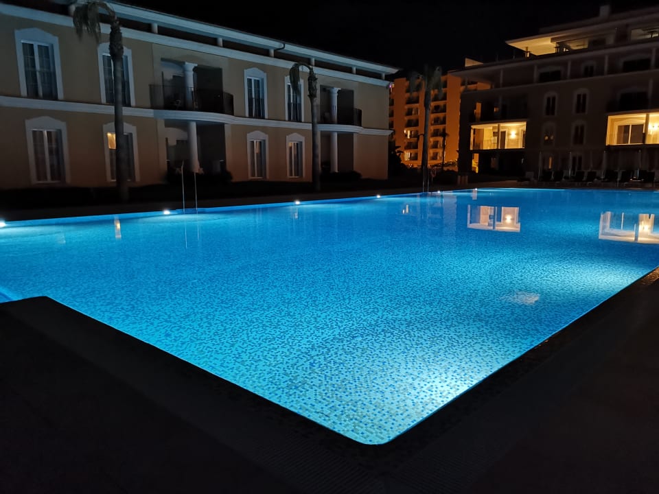 Pool Grupotel Playa de Palma Suites & Spa