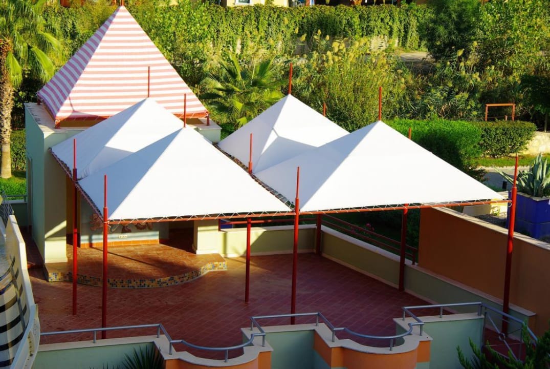 Außen/Ausblick/Garten/Anlage TUI BLUE Xanthe