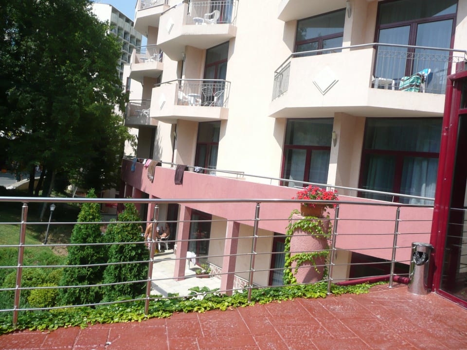 Eingang Odessos Park Hotel