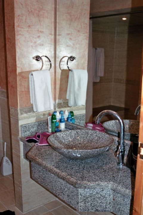 Bad im Zimmer 600er-Bereich Pickalbatros Alf Leila Wa Leila Resort - Neverland Hurghada