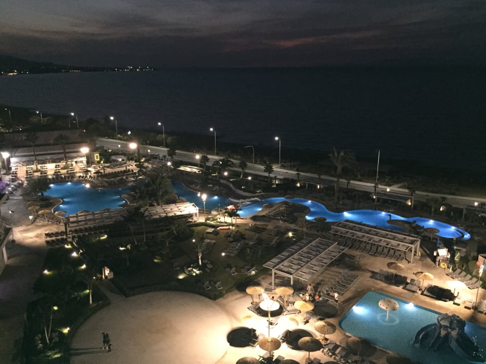 Ausblick Akti Imperial Deluxe Resort & Spa Dolce by Wyndham