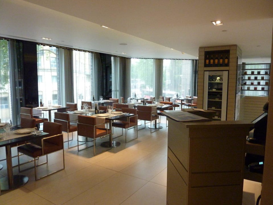 Frühstückssaal Hotel H10 London Waterloo